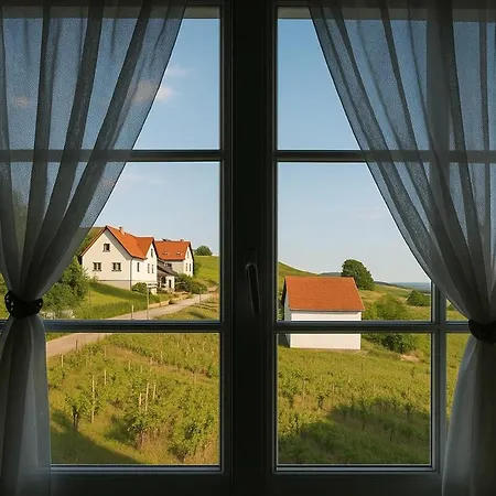 Ferienhaus Domaine Bohn Green winehouse